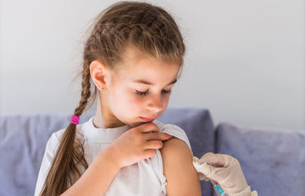 Μηνιγγίτιδα Β: Πρόληψη με σωστή ενημέρωση και εμβολιασμό