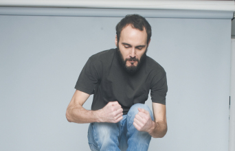 Ο Χρήστος Λαϊνάς και κάτι που λάμπει 