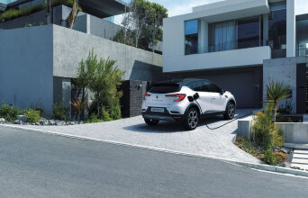 Λευκό αυτοκίνητο Renault