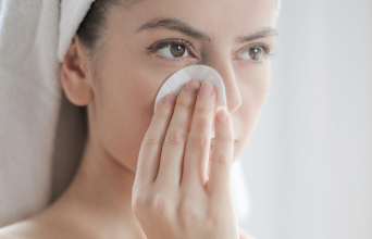 Λαμπερό δέρμα