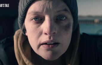 H Eλίζαμπεθ Μος στο «The Handmaid’s Tale»