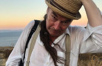 O Martyn Jacques, τραγουδιστής και ακορντεονίστας των Tiger Lillies