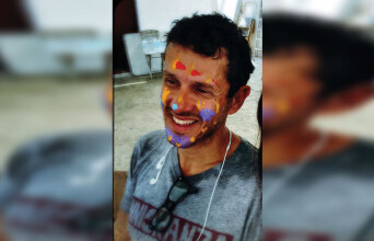 Ο σκηνοθέτης Βαρδής Μαρινάκης