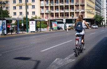 Άδειος δρόμος στην Αθήνα