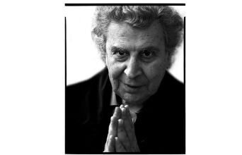 Μίκης Θεοδωράκης