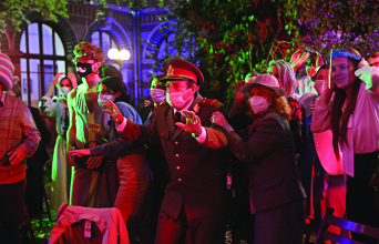 Ατυχές πήδημα ή παλαβό πορνό