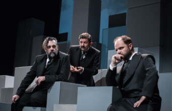 Η τριλογία των Λήμαν Μπράδερς