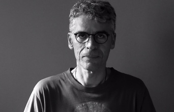 Διαβάσαμε τα Γενικά Συμπτώματα του Τάκη Καμπύλη