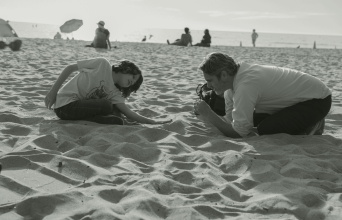 Ο Χοακίν Φοίνξ σε μία σκηνή της ταινίας «C'mon c'mon».