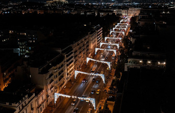 Η στολισμένη Λεωφόρος Βασιλίσσης Σοφίας από drone.