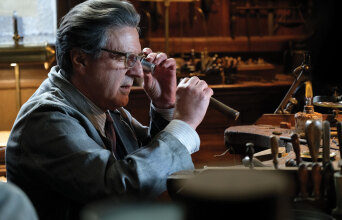 Ο Ντανιέλ Οτέιγ ως κος Χάφμαν στην ταινία «Αντίο κύριε Χάφμαν»