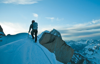 Κριτική ταινίας: Η ιερότητα του βουνού (The Sanctity of Space)