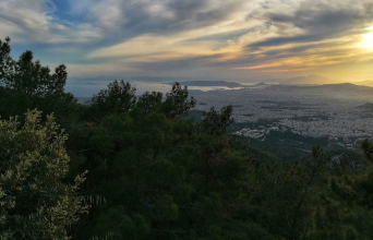 Θέα του  Λεκανοπεδίου από τον Υμηττό