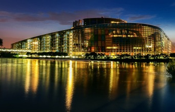 european-parliament-2224221_640.jpg