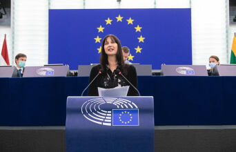 Έλενα Κουντουρά