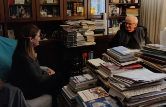 Η Κατερίνα Μπακογιάννη με τον Ρ. Σωμερίτη στο podcast Ποιος σκότωσε τον Κώστα Ταχτσή