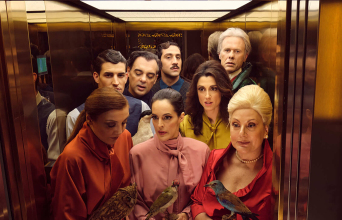 Hotel Éternité του Γιάννη Καλαβριανού