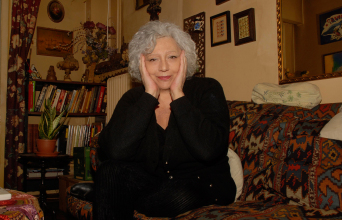 Kate Κουτρουμπούση