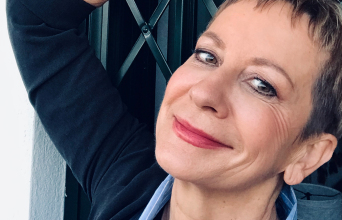 Λένα Διβάνη