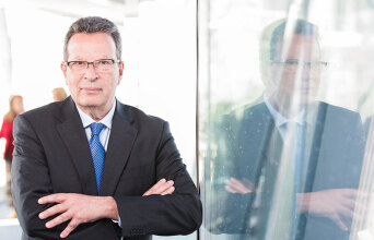 Ο ευρωβουλευτής Γιώργος Κύρτσος