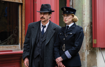 Κριτική ταινίας:  Κοίτα τους πώς τρέχουν! (See how they run)