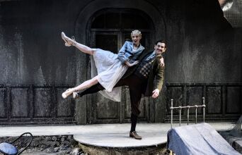 «Berlin Alexanderplatz» σε σκηνοθεσία Στάθη Λιβαθινού