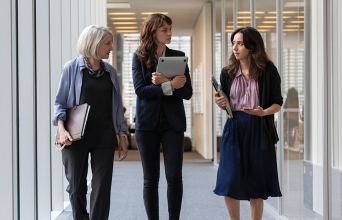 Κριτική ταινίας: Κάποια μίλησε (She said)