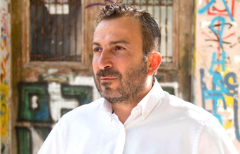 Στέφανος Παραστατίδης