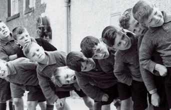 «Τα παιδιά της μεγάλης σιωπής» της Μάιρας Παπαθανασοπούλου, εκδ. Πατάκη