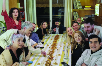 Βγήκα για φαγητό με αγνώστους