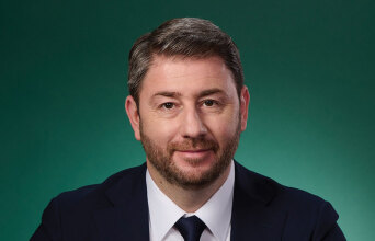 Εκλογές 2023 - Νίκος Ανδρουλάκης: Ο Πρόεδρος του ΠΑΣΟΚ - Κίνημα Αλλαγής γράφει στην Athens Voice