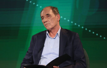 Εκλογές 2023 - Γιώργος Σταθάκης: Συνέντευξη του πρώην υπουργού και υποψήφιου βουλευτή Χανίων με τον ΣΥΡΙΖΑ στην ATHENS VOICE