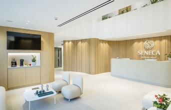 Οριστική λύση στην τριχόπτωση από την Seneca Medical Group 