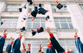 49 πράγματα που αλλάζουν όταν τελειώνεις το Πανεπιστήμιο