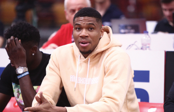 Γιάννης Αντετοκούνμπο