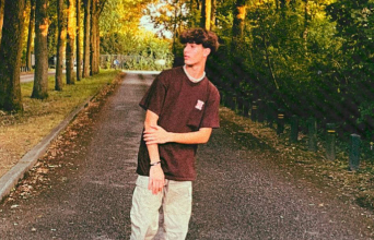 Podcast Behind the Lights - Βαγγέλης Νάκης, Μάριος Τσουλχάι | Φίλιππος Πουρνάρας