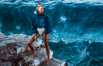 Η Ύδρα της Έβελυν Καζαντζόγλου