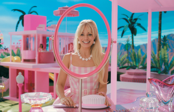 Barbie: Το αιχμη-ρόζ παραμύθι της Γκρέτα Γκέργουιγκ