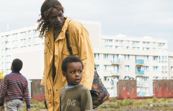 Ο μικρός αδελφός: Δίχως στέγη, δίχως μέλλον