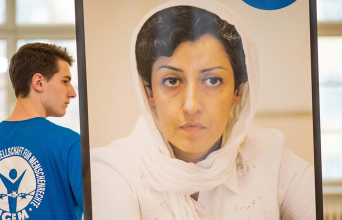 Η Ιρανή ακτιβίστρια Ναργκίς Μοχαμαντί