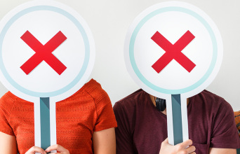 Εκλεπτυσμένη λογοκρισία, χοντροκομμένος πουριτανισμός