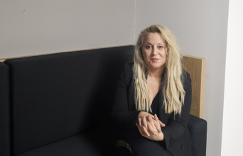 Κακοποίηση ζώων και ανθρώπων: Η Έλενα Συρμαλή (ΚΕΜΕΑ) αναλύει το προφίλ των δραστών.