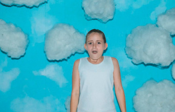 Το αλάνι: Κριτική για την ταινία του Σαρλότ Ρίγκαν