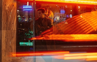 Μια μικρή συζήτηση με τον Αντώνη Κωνσταντάρα, τον άνθρωπο πίσω από την Black Caramel Records