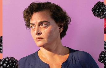 Μαύρος κότσυφας, μαύρο βατόμουρο