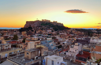 Αθήνα - Λονδίνο: Ανάμεσα σε δύο πόλεις