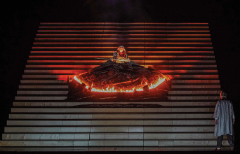 Ρόλαντ Κλούττιχ: Συνέντευξη με τον διακεκριμένο αρχιμουσικό με αφορμή τη «Βαλκυρία» του Ρίχαρντ Βάγκνερ που διευθύνει στην ΕΛΣ