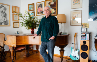 Ο Γιώργος Οικονόμου μιλάει με αφορμή την παράσταση «Terror» που σκηνοθετεί στο Θέατρο Βασιλάκου - Μαριάννα Τόλη