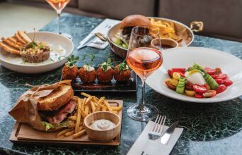 21 προορισμοί σε Χολαργό, Χαλάνδρι και Αγία Παρασκευή