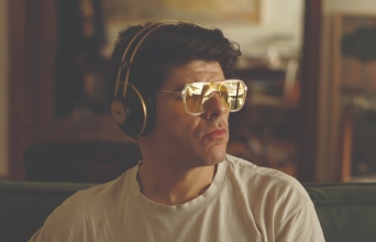 Ο Γιάννης Σοφολόγης και το soundtrack της ζωής του